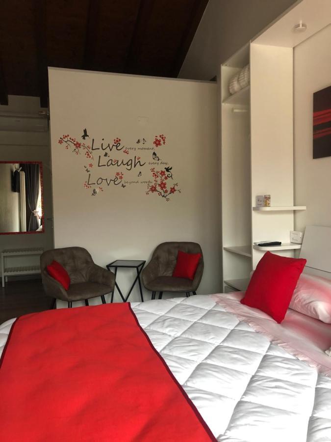 La Terrazza Sulle Vigne B&B Corte Franca Ngoại thất bức ảnh