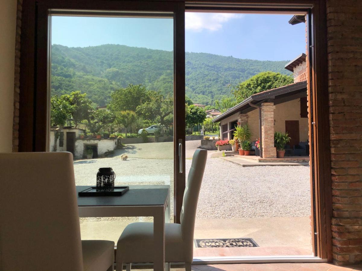La Terrazza Sulle Vigne B&B Corte Franca Ngoại thất bức ảnh