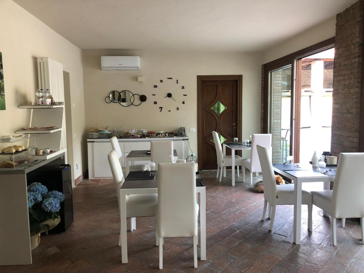 La Terrazza Sulle Vigne B&B Corte Franca Ngoại thất bức ảnh