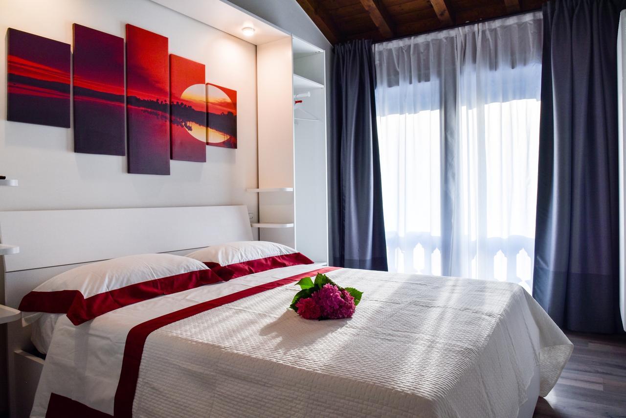 La Terrazza Sulle Vigne B&B Corte Franca Ngoại thất bức ảnh